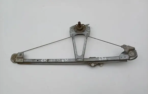 Mercedes-Benz 190 W201 Rear door manual window regulator 