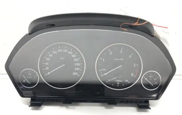 Speedometer (instrument cluster)