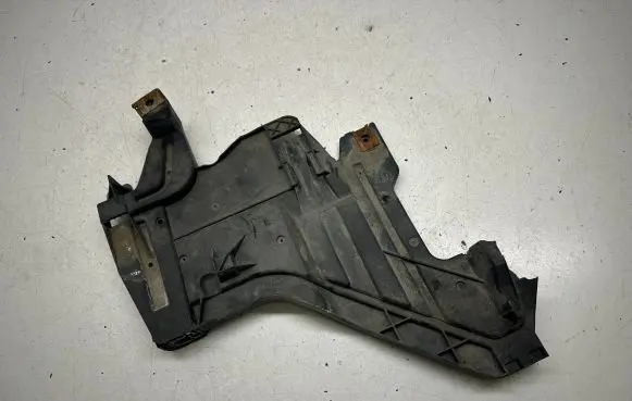Audi A4 S4 B8 8K Headlight/headlamp mounting bracket 1301073034