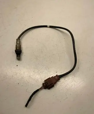 Volkswagen Golf VII Lambda probe sensor 04E906262
