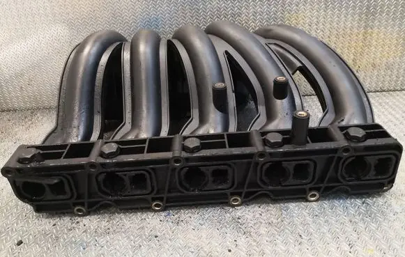 Mercedes-Benz CLK A209 C209 Intake manifold 6120903537 A6120903537