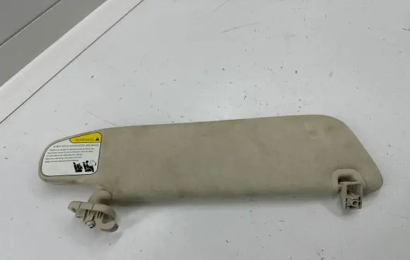 Tesla Model S Sun visor 105061907A