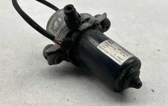 Dodge Durango III Vacuum pump 86422916 343872 484375116