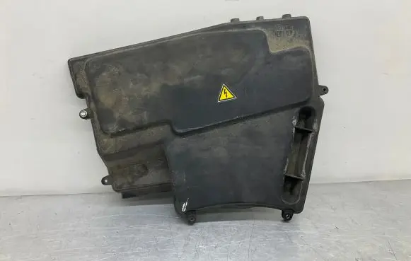BMW 5 E60 E61 Fuse box cover 7520899