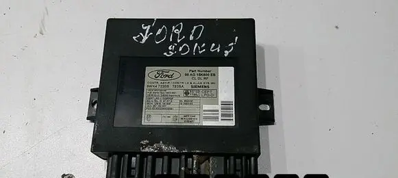 Ford Focus Engine control unit/module 5WK47220B