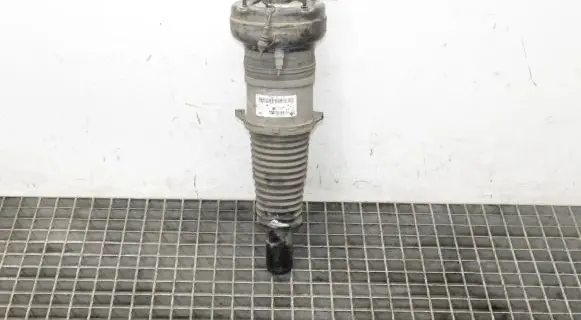 Audi A8 S8 D4 4H Front shock absorber/damper 4H0616039AD