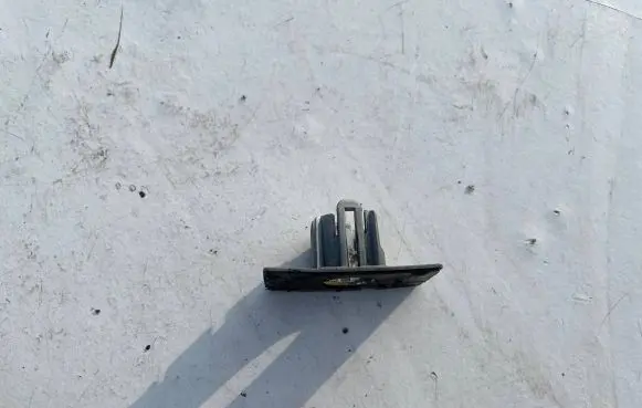 Seat Alhambra (Mk2) Front parking sensor holder (PDC) 7N5919493