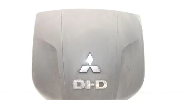 Mitsubishi Outlander Engine cover (trim)