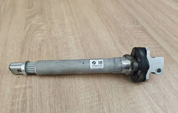 BMW 5 G30 G31 G38 Steering column universal joint 6862031