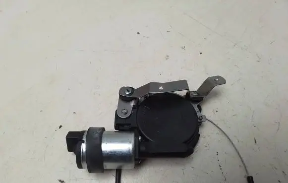 Volkswagen PASSAT B6 Seat adjustment motor 2016801