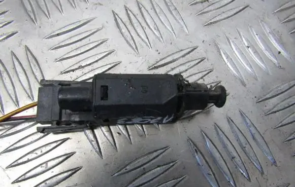 Brake pedal sensor switch