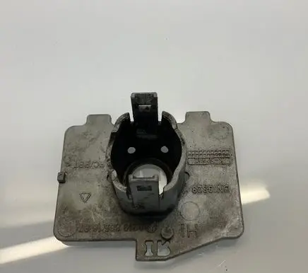 Mercedes-Benz CLS C219 Rear parking sensor holder (PDC) A2198851667 2198851667