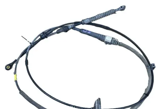 Cadillac Escalade IV Gear shift cable linkage 23194572