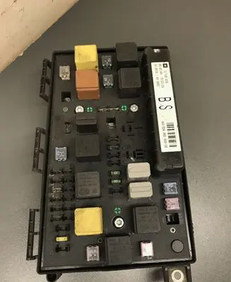 Opel Insignia A Fuse module