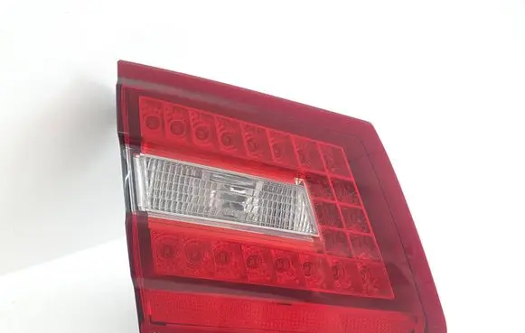 Mercedes-Benz E W212 Tailgate rear/tail lights A055364