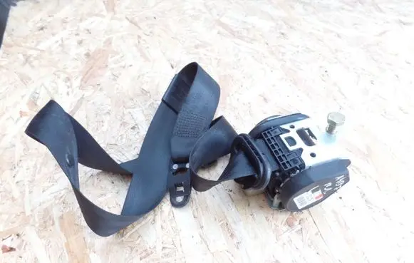 Audi A4 S4 B6 8E 8H Rear seatbelt 8E5857805D 602879000