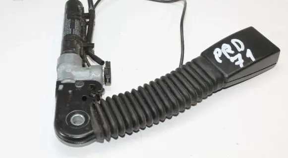 BMW 6 E63 E64 Front seatbelt buckle 7210890