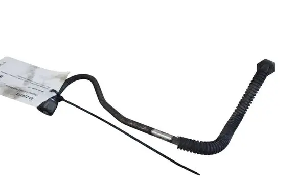 Fuel injector supply line/pipe