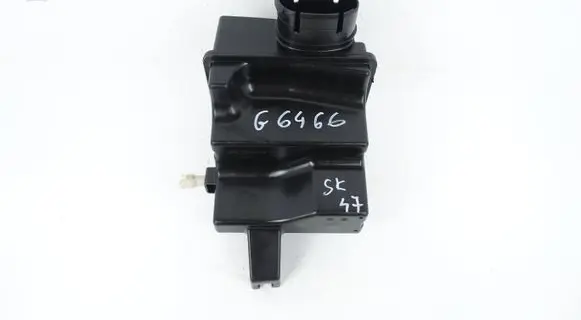 Suzuki Swift I Air filter box 57KR01