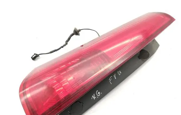 KIA Ceed Tailgate rear/tail lights 924031H3