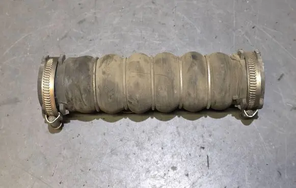 Audi A8 S8 D3 4E Intercooler hose/pipe 057145957C