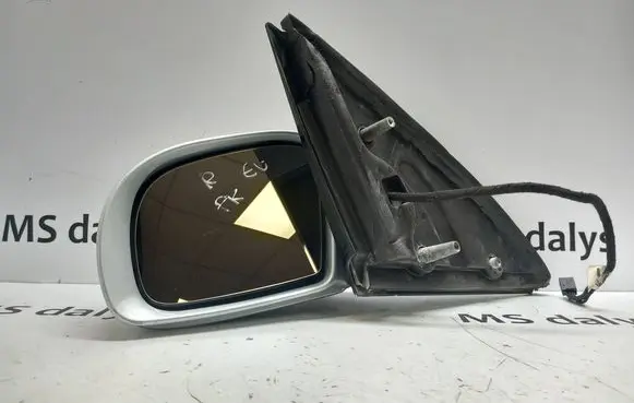 Mercedes-Benz R W251 Front door electric wing mirror A2518102916 2518102916
