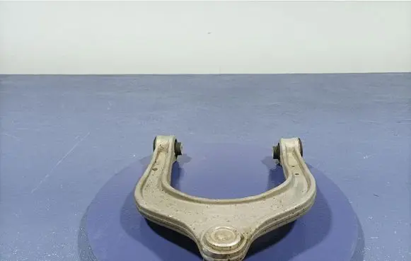 BMW X7 G07 Front control arm 6883115