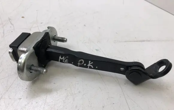 MG MG3 II Front door check strap stopper
