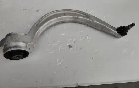 Audi A4 S4 B9 8W Front control arm 8W0407695B