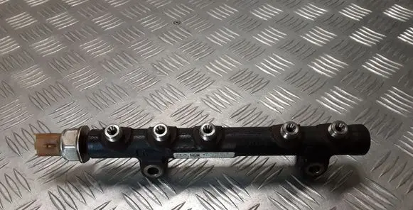 Fuel main line pipe