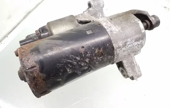 Audi A4 S4 B8 8K Starter motor 0001108415