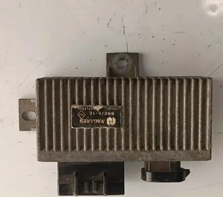 Renault Kangoo I Glow plug pre-heat relay 7700111525