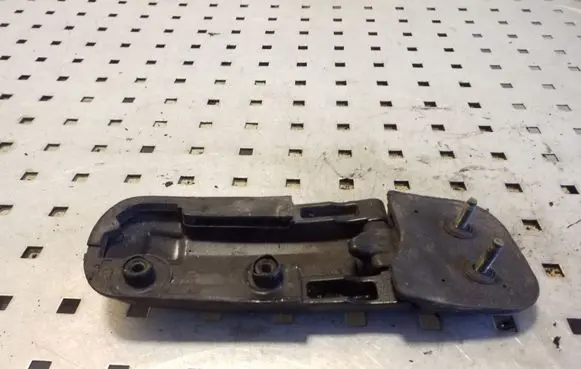 Opel Frontera B Tailgate/trunk/boot hinge