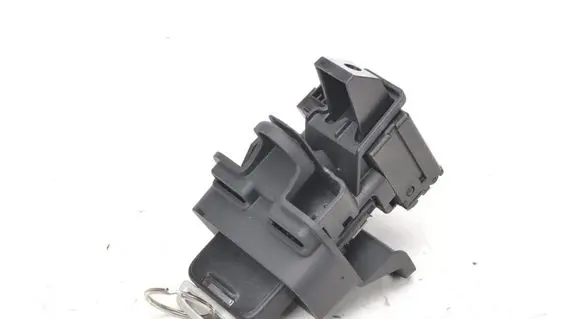 Volvo S60 Ignition key/card AH4N-15607-AE