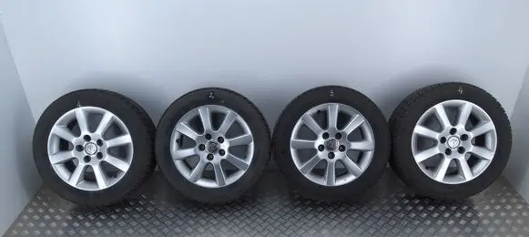 Toyota Auris 150 R16 alloy rim 4261105230