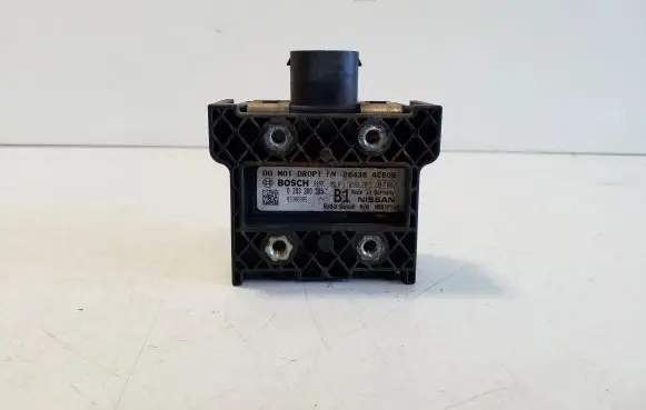 Nissan X-Trail T32 Distronic sensor radar 0203300385