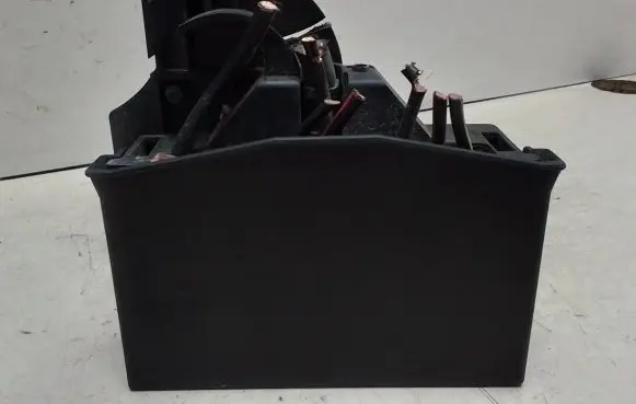 Opel Zafira A Fuse box set 09131668