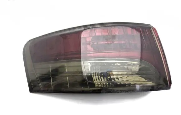 Toyota Avensis T270 Rear/tail lights