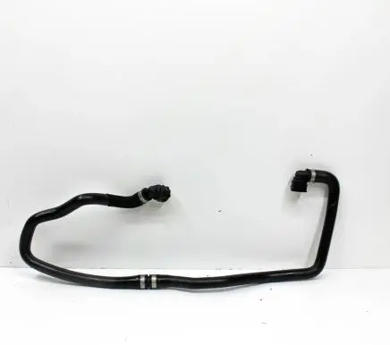 Mercedes-Benz C W205 Engine coolant pipe/hose A2055018984