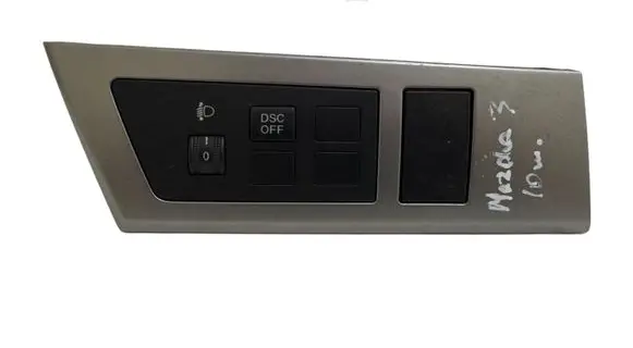 Mazda 3 II Other switches/knobs/shifts BBM466170B 10003678