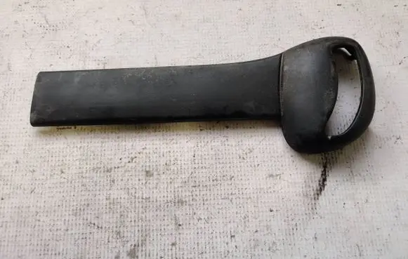 Volkswagen Transporter - Caravelle T4 Seat belt trim 703857720
