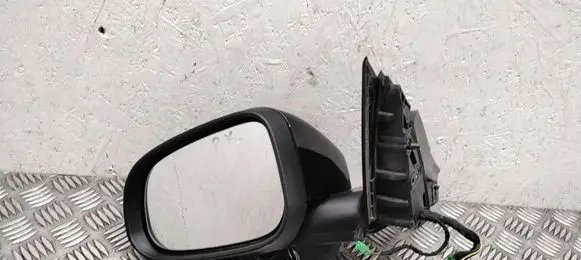 Volvo V70 Front door electric wing mirror 31298846