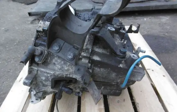 Volvo S40, V40 Manual 4 speed gearbox 