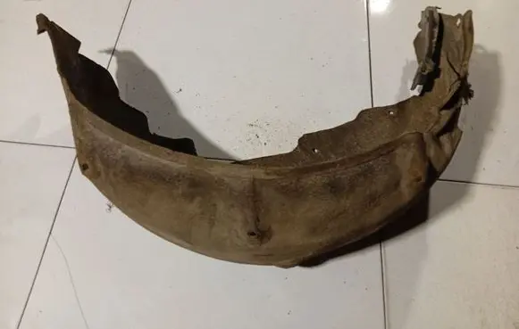 Toyota Corolla E120 E130 Rear arch fender liner splash guards 