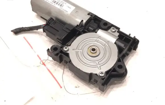 KIA Stinger Sunroof motor/actuator 10031678B