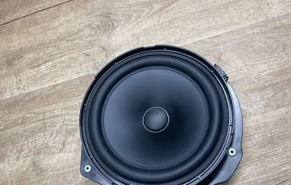 Mercedes-Benz E C207 W207 Rear door speaker A2048205502 97049904 2111510242