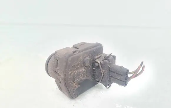 Volkswagen PASSAT B5 Headlight level adjustment motor 3A0941295