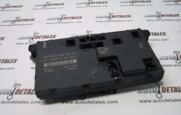 Mercedes-Benz E W211 Door control unit/module A2118701126