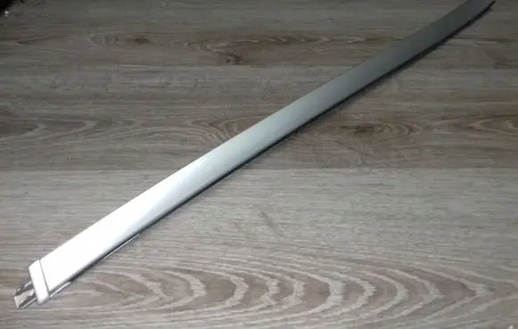 Roof trim bar molding cover
