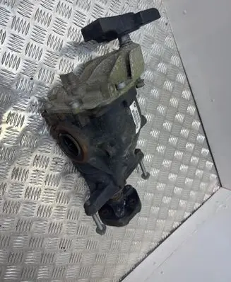 BMW 3 F30 F35 F31 Rear differential 7616971 E2C807281 0718021419810003